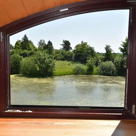 Apartment Rustic-style In With Garden *