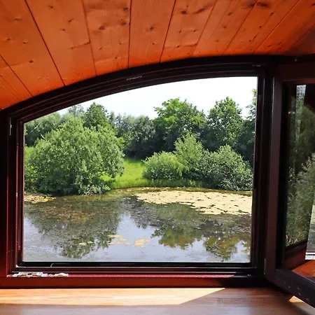 Rustic-style In With Garden *