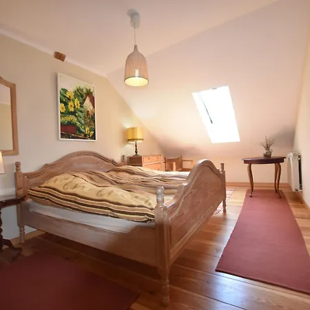 Rustic-style In With Garden Appartement *